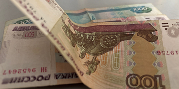 Половина орловчан считает, что накопления можно хранить в рублях
