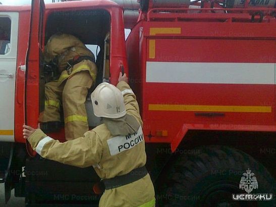 При пожаре в орловском селе пострадал один человек