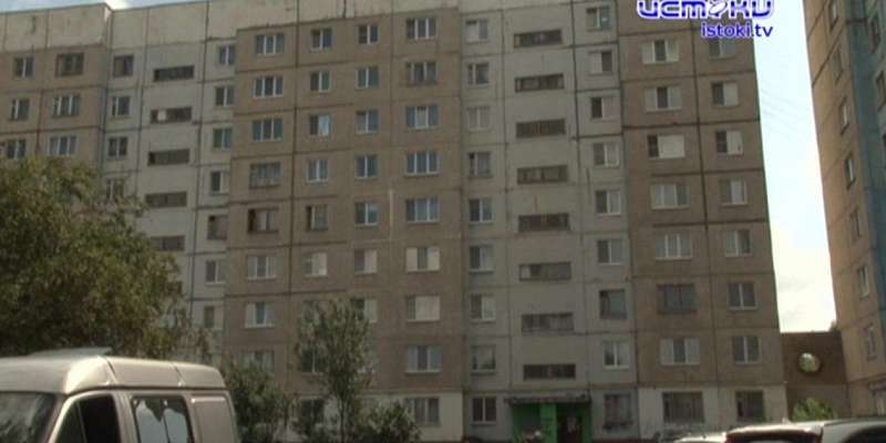 Концерты под окнами: в преддверии Дня города орловских ветеранов поздравили оригинальным способом