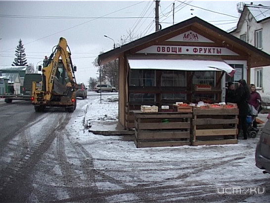 Как орловчане относятся к тому, что большинство остановок оборудовано ларьками? 