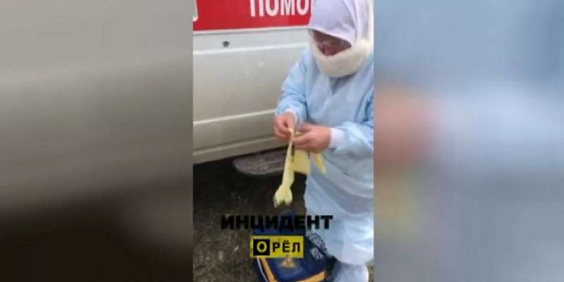 Житель Орловской области унизил медсестру и назвал ее клоуном