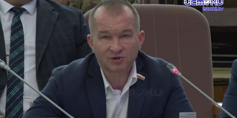 Октябрьская сессия областного парламента показала активность и принципиальность отдельных депутатов