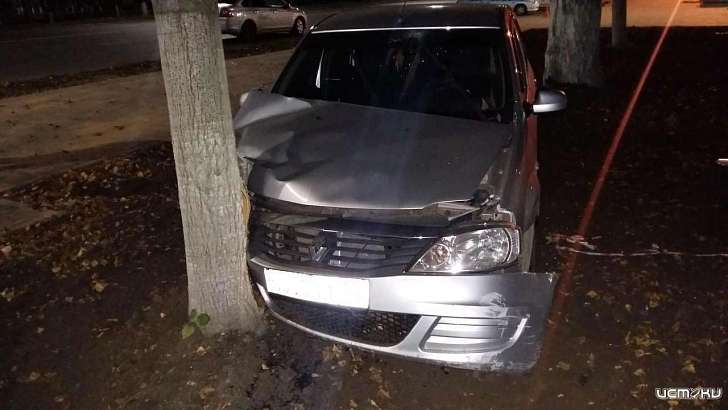 В ночном ДТП в Орле серьезно пострадала девушка