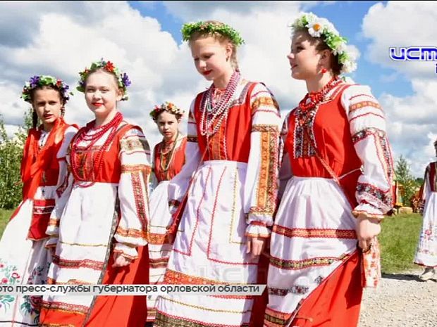 Отгремели „Троицкие хороводы“ — но мы не дадим этим ярким моментам исчезнуть бесследно!