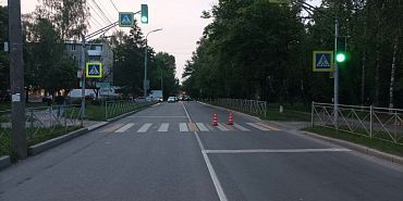 В Орле автоледи проехала на красный и сбила школьницу