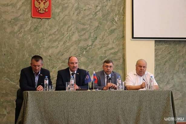 Почему орловские единороссы будут топить за коммуниста Клычкова?