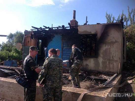 Возбуждено уголовное дело по факту гибели троих детей при пожаре