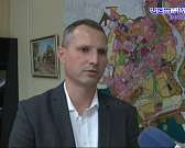 Полуразвалившаяся клумба, разбитые фонари, повсюду бычки и мусор... Так встречает Советский район жителей и гостей города