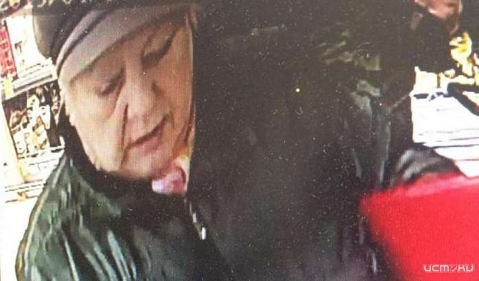 Украла кошелек в магазине: в Орле разыскивают воровку