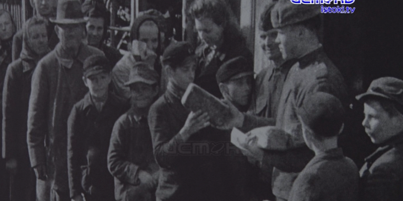 Путь к победе! В Президентской академии проходит документальная фотовыставка Путь к победе! В Президентской академии проходит документальная фотовыставка