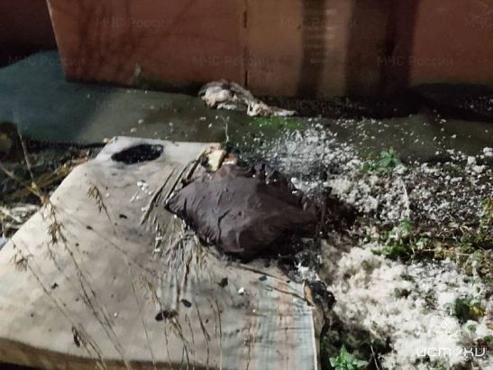 В Орле из горящей квартиры спасли молодого мужчину