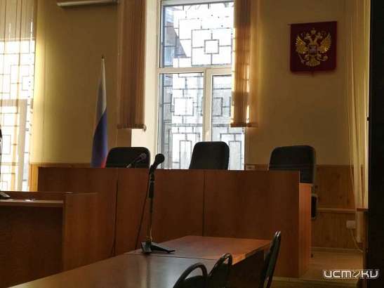 В Ливнах заминировали суд