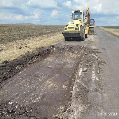 В Новодеревеньковском районе начался ремонт шестикилометрового участка трассы Хомутово – «Орёл–Ефремов»
