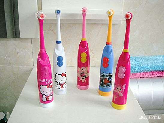 Топ вопросов по уходу за зубами маленьких детей