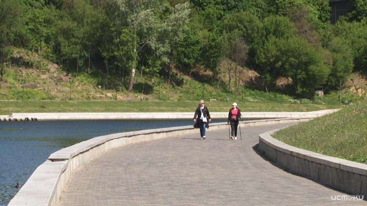 Самоизоляция сходит на нет: все больше орловчан выбираются из дома