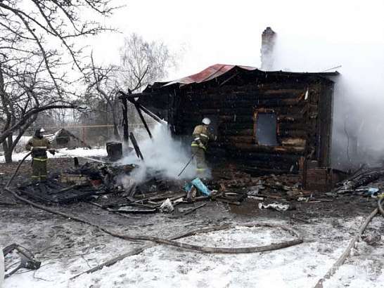 Жительница Орловской области погибла при пожаре в частном доме
