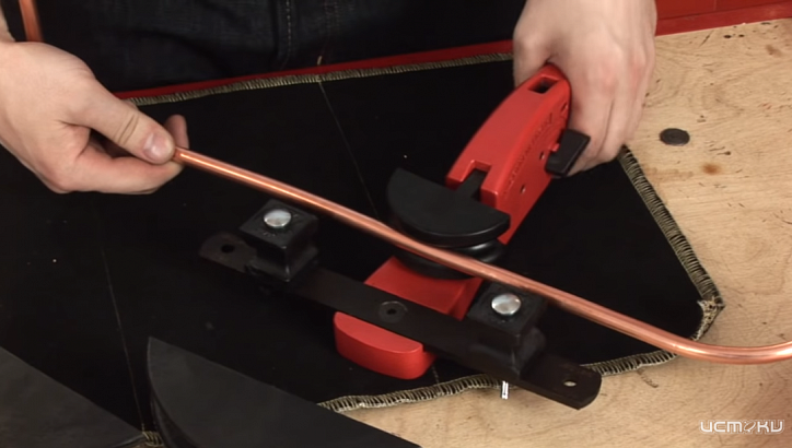 Покупаем трубогиб: как из сотен выбрать нужный