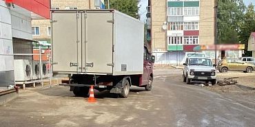 ДТП в Ливнах В Ливнах грузовик сбил пенсионера возле магазина