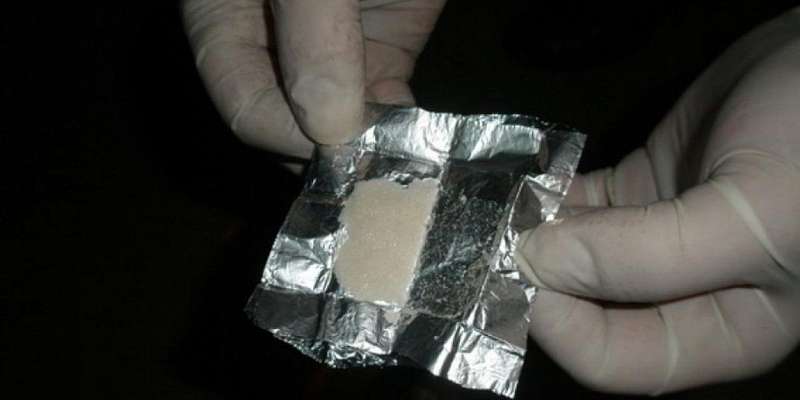 Под Мценском женщину арестовали за наркотики