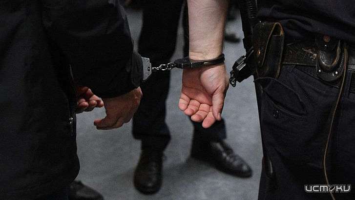 Кавказец украл у нескольких орловчан гаджеты, обувь и одежду