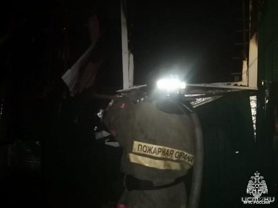 В Свердловском районе потушили жилой дом