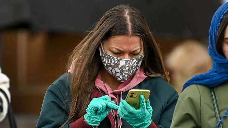 Эксперт рассказал о вреде тканевой маски: на Орловщине сохраняются ковидные ограничения