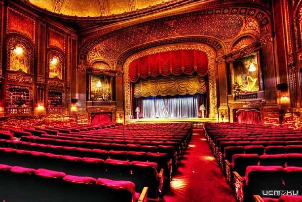 Орловчане смогут побывать «По обе стороны кулис»