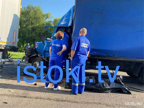 Крупная авария в деревне Образцово Орловского МО. Движение затруднено Крупная авария в деревне Образцово Орловского МО. Движение затруднено