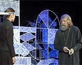 Новости за 90 секунд: в Орле неизвестные сожгли первую «читающую» остановку, на бульваре Победы прошла первая репетиция торжественного парада, а одаре...