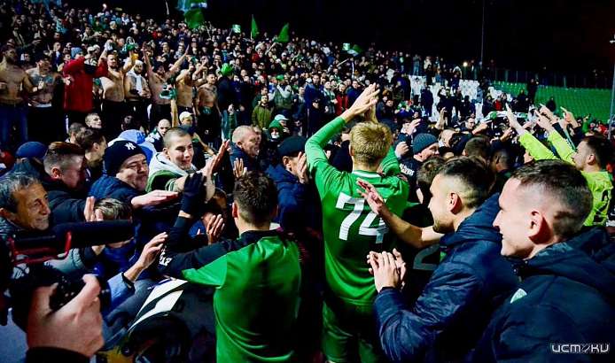 Орловские футболисты встретятся с болельщиками