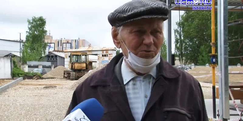 В Орле у жилых домов на Ломоносова строят мойку и заправку
