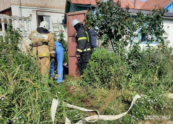 Из горящего дома в Орле удалось спасти мужчину