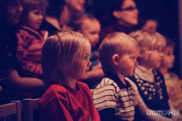  Юных орловчан приглашают на спектакль "Полный вперед"
