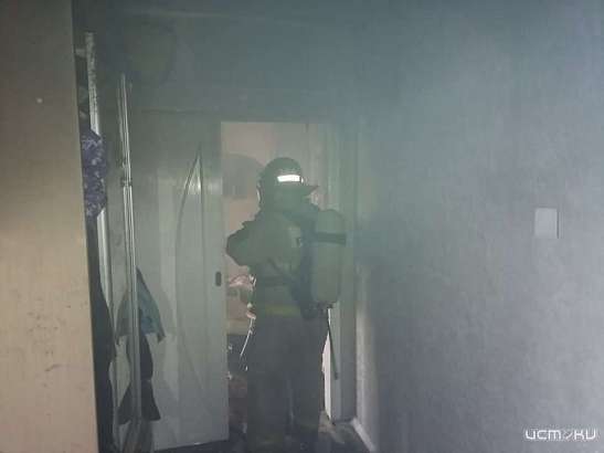 Во Мценске из горящей квартиры спасли трех жильцов