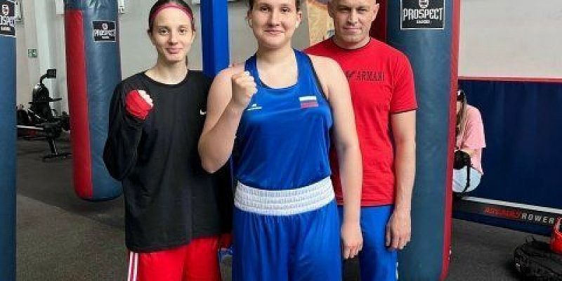 Орловские спортсменки завоевали награды на Первенстве России по боксу