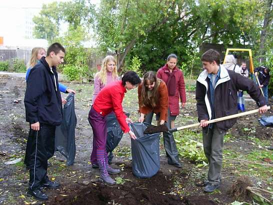 Убрать город предложили молодежи