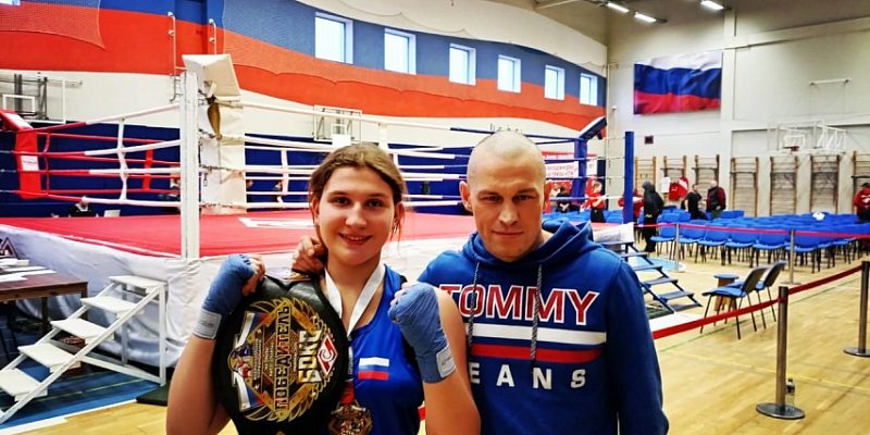 Орловская спортсменка завоевала золотую медаль на Всероссийских соревнованиях по боксу 