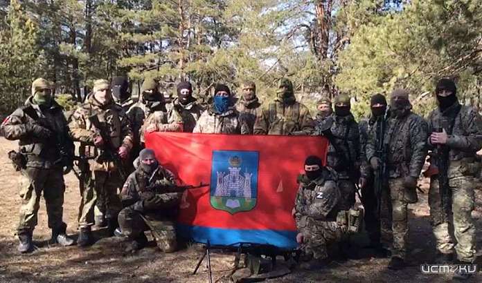 Орловские росгвардейцы выполняющие боевые задачи в зоне СВО, поздравили орловчанок с Международным женским днем