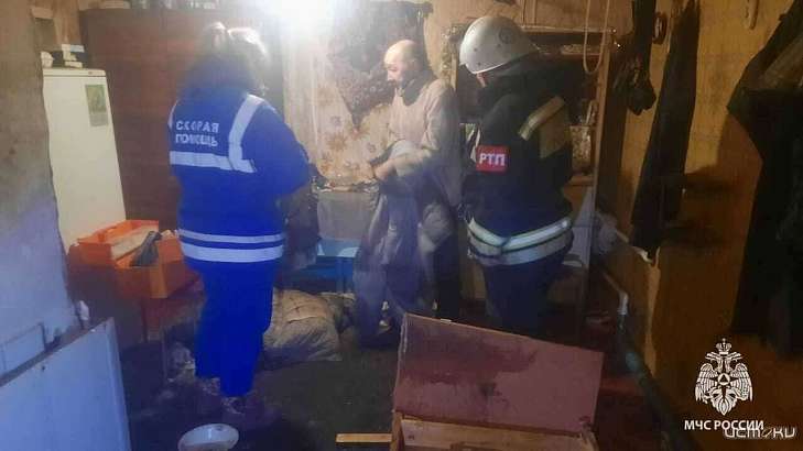 Под Орлом едва в своём доме не сгорел пожилой мужчина