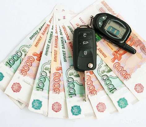 Оставив машину в гараже, орловчанин лишился денег