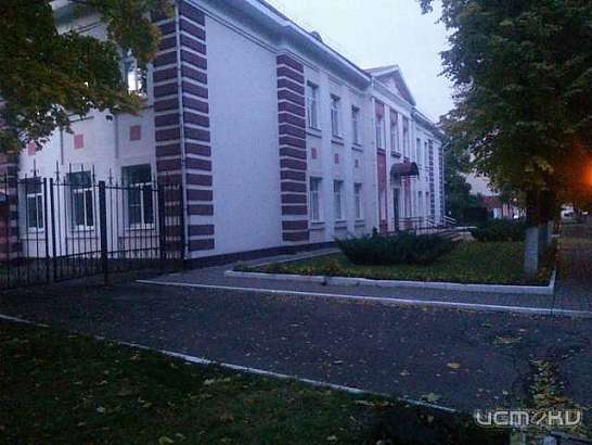 В Орле пьяный парень устроил дебош в лицее № 22 В Орле пьяный парень устроил дебош в лицее № 22