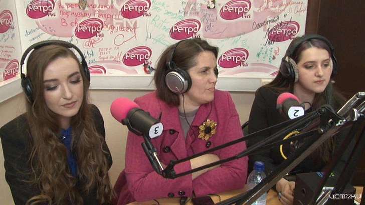 Рекорды Гиннесса орловских барабанщиц — в «Живом эфире»