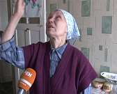 Весь верхний этаж в доме по адресу улица Карачевская, 12/3 оказался затопленным. По словам подрядчика: "Потому, что дождик шел!"