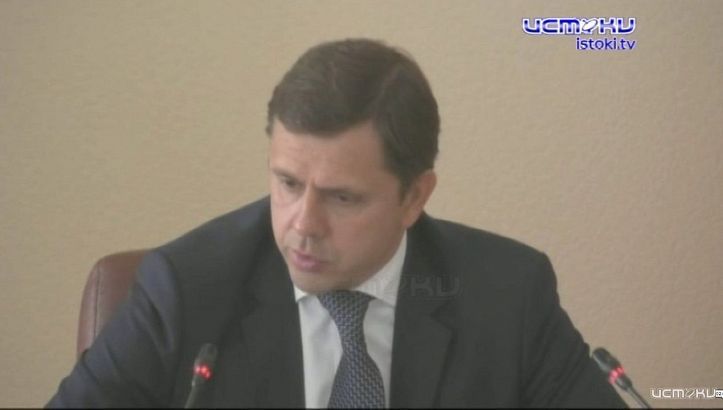 Губернатор вновь вынес мусор. За скобки 