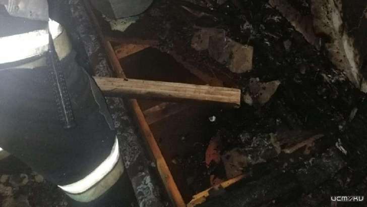 При пожаре на Наугорском шоссе в Орле пострадали женщина и младенец