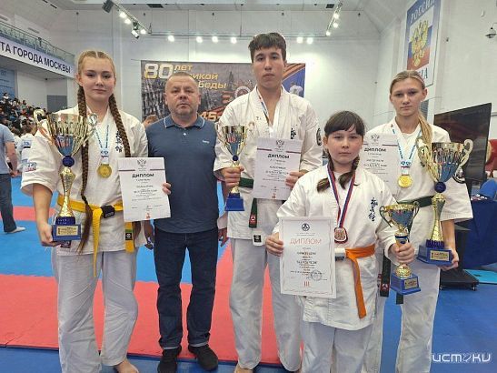  Орловские спортсмены завоевали несколько медалей на первенстве России по киокусинкай карате