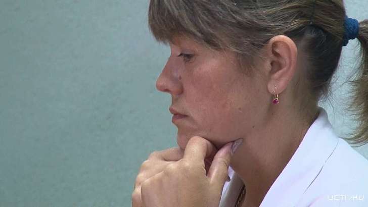 Два года проведет в колонии-поселении орловская экс-участковая, обещавшая «описать труп»