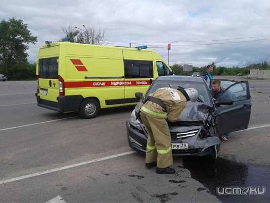 В Ливенском районе случилась авария с пострадавшими
