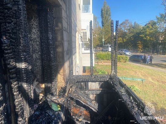 При пожаре в ливенской многоэтажке пострадал мужчина