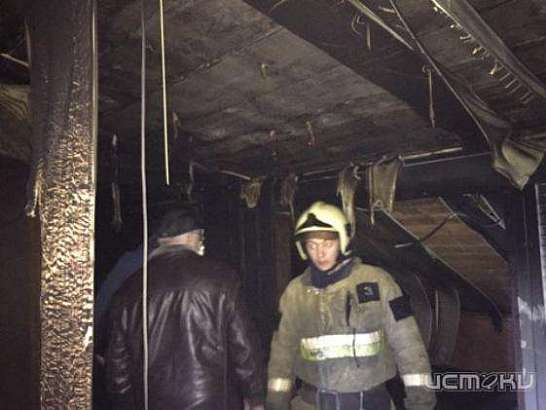 Ночью в Орле полыхало административное здание 